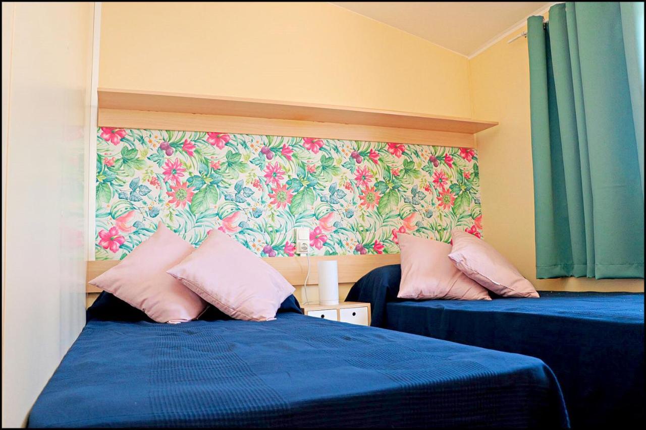 Bungalow Con Piscina Privada โกนิล เด ลาฟรอนเตรา ภายนอก รูปภาพ
